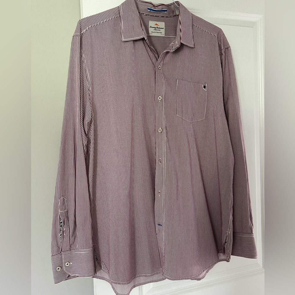 Tommy Bahama Island Crafted  Button Down